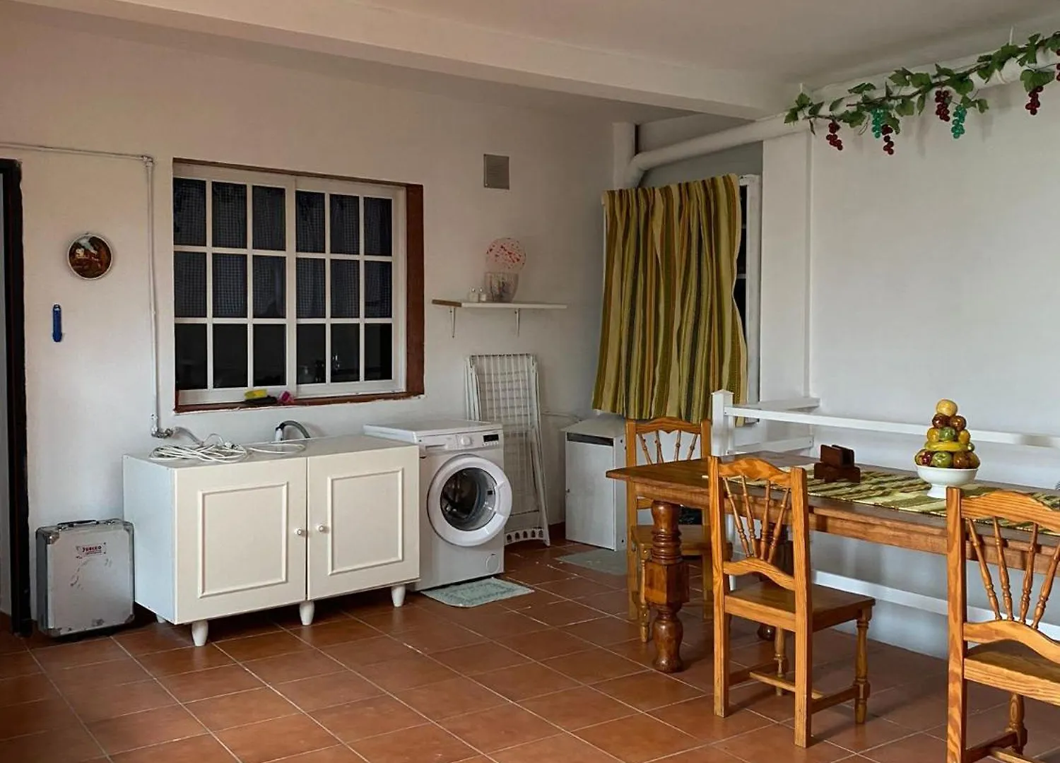 Rustic And Homely With A Canarian Style Bbq Oven La Guancha Spain